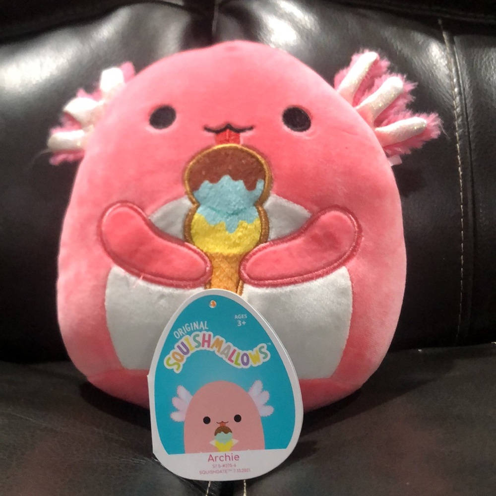 Archie squishmallow!!🌊